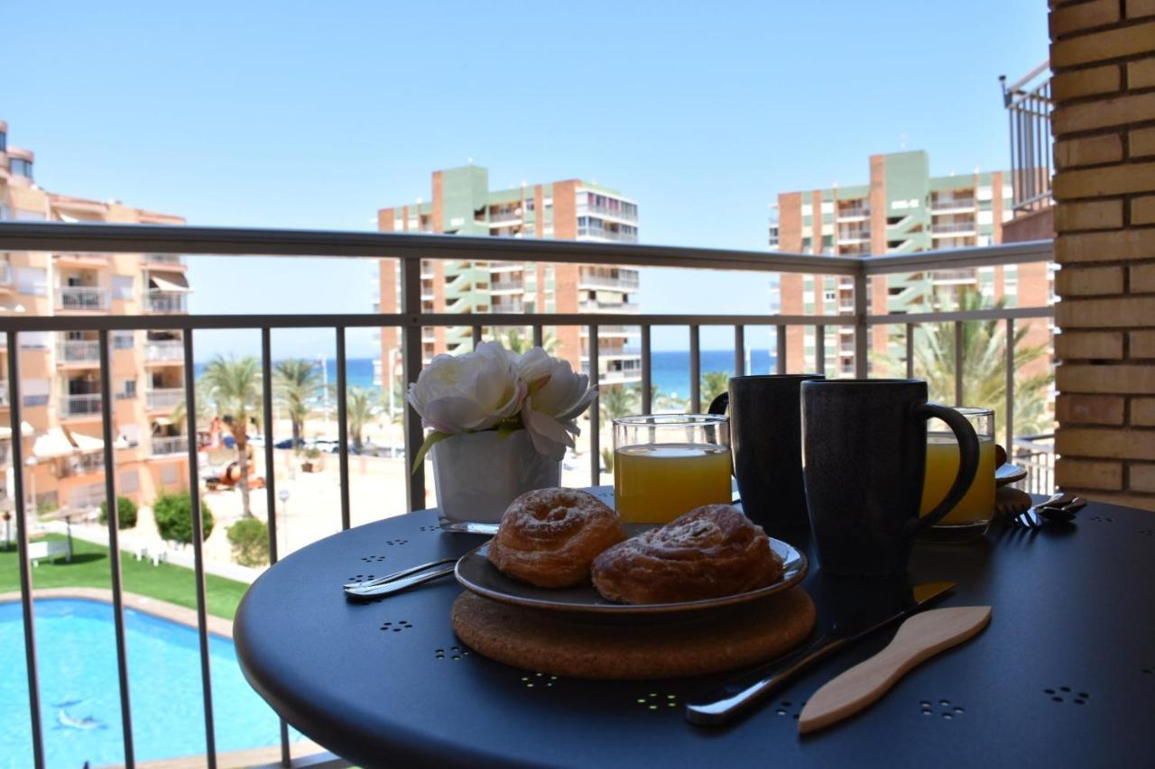 Appartamento Myflats Deluxe Seafront Arenales del Sol Esterno foto